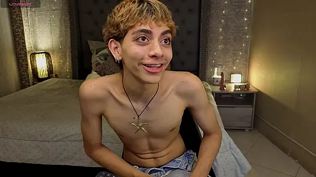 Snapshot of Matty_Sparkk chatting on 3, 12, 2025 Matty Sparkk online show from 3, 12, 2025