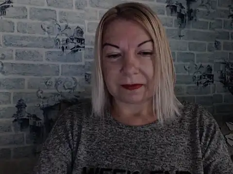 Lillia Ray online show from 2, 10, 2025