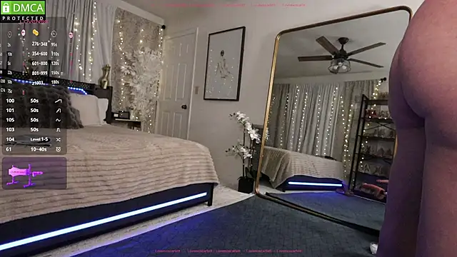 Snapshot of LoveMoScarlett chatting on 30, 10, 2025 LoveMoScarlett online show from 30, 10, 2025