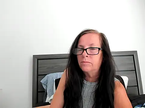 peachgoddess online show from 15, 9, 2025