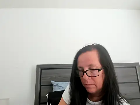 peachgoddess online show from 27, 9, 2025