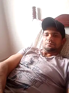 Snapshot of colemiranda chatting on 11, 11, 2025 colemiranda online show from 11, 11, 2025