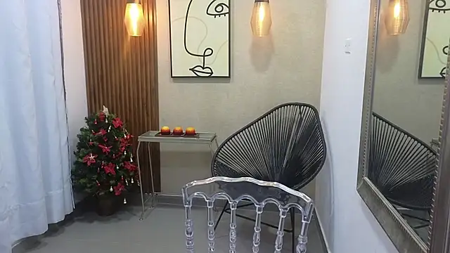 Snapshot of Coral_Lise chatting on 5, 12, 2025 Coral Lise online show from 5, 12, 2025