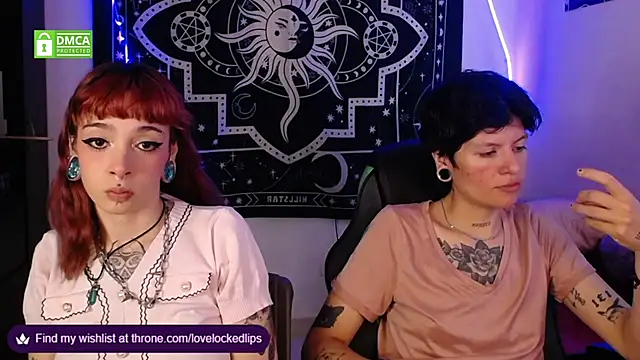 Snapshot of lovelockedlips chatting on 28, 9, 2025 lovelockedlips online show from 28, 9, 2025