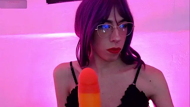 Snapshot of kattycat_ chatting on 28, 9, 2025 kattycat online show from 28, 9, 2025