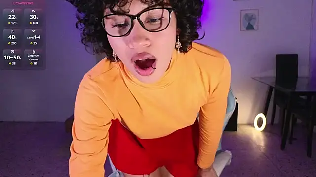 Snapshot of eleselas chatting on 31, 10, 2025 eleselas online show from 31, 10, 2025