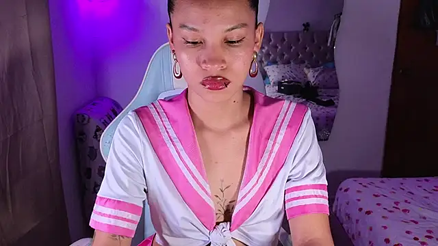 Snapshot of eleselas chatting on 23, 11, 2025 eleselas online show from 23, 11, 2025