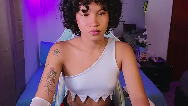 Snapshot of eleselas chatting on 3, 12, 2025 eleselas online show from 3, 12, 2025