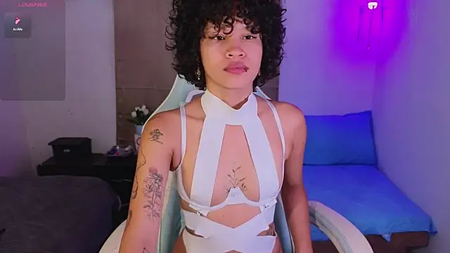 Snapshot of eleselas chatting on 3, 12, 2025 eleselas online show from 3, 12, 2025