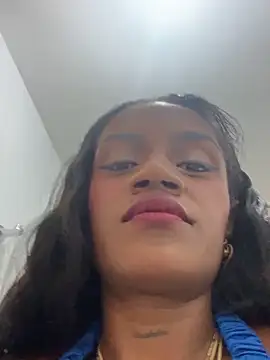 Snapshot of karol_f00x chatting on 23, 11, 2025 karol f00x online show from 23, 11, 2025