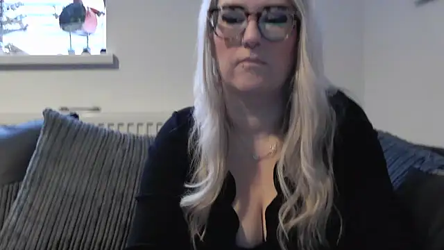 Sizzling Indie36 online show from 27, 11, 2025