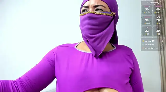 Layla arabelle online show from 22, 3, 2025