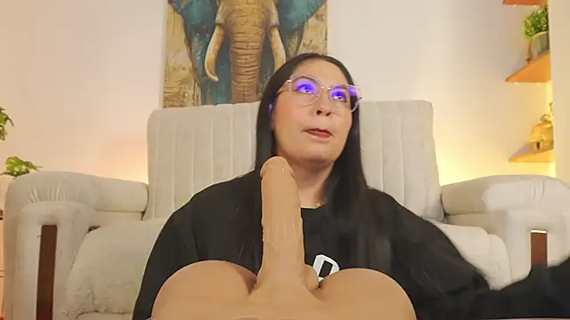 Snapshot of AliceCorner chatting on 17, 4, 2026 AliceCorner online show from 17, 4, 2026