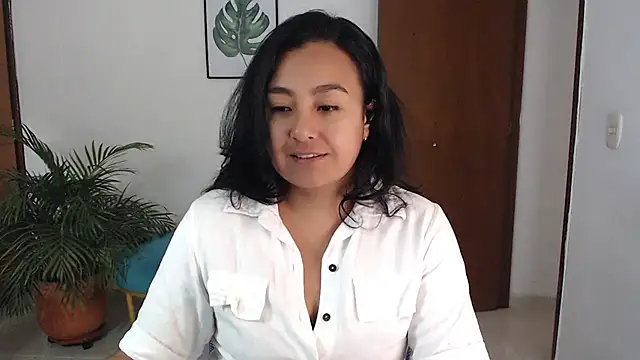 Snapshot of Themagicpotion chatting on 16, 5, 2026 Themagicpotion online show from 16, 5, 2026