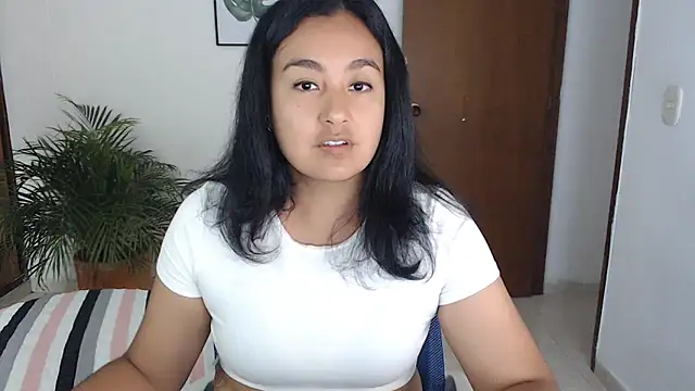 Snapshot of Themagicpotion chatting on 25, 5, 2026 Themagicpotion online show from 25, 5, 2026