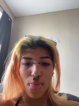 Snapshot of Harley_cams chatting on 30, 10, 2025 Harley cams online show from 30, 10, 2025