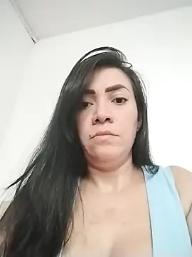 scarlet evanss online show from 15, 10, 2025