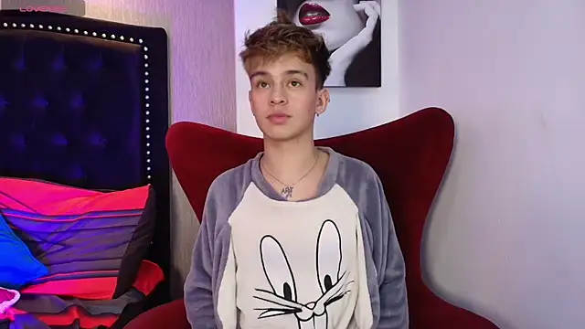 LiamWildx20 online show from 19, 9, 2025