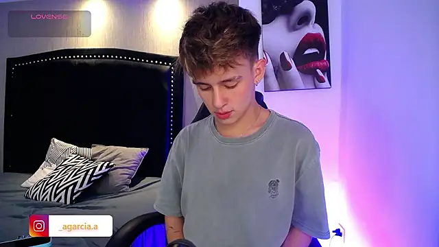 LiamWildx20 online show from 30, 3, 2026