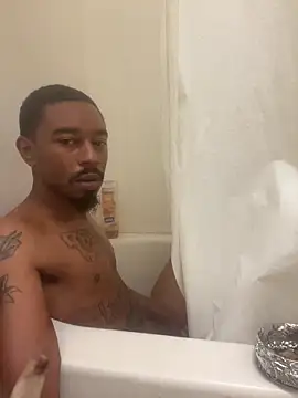 Snapshot of 9blk chatting on 23, 11, 2025 9blk online show from 23, 11, 2025