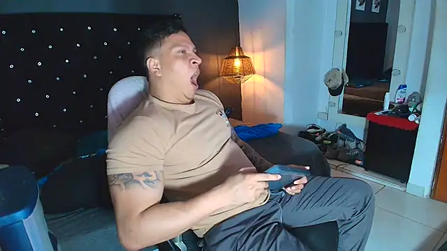 Snapshot of ethan_dalton_ chatting on 15, 12, 2025 ethan dalton online show from 15, 12, 2025