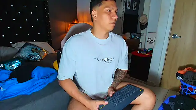 Snapshot of ethan_dalton_ chatting on 2, 3, 2026 ethan dalton online show from 2, 3, 2026