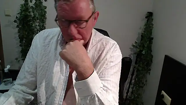 JamesBauer online show from 27, 9, 2025