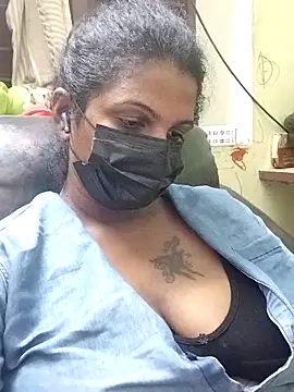 poojaa-rani online show from 1, 11, 2025