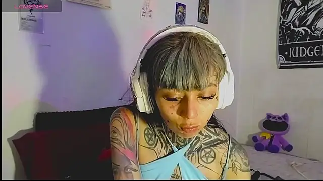 d3m0ny0 0 online show from 2, 4, 2026