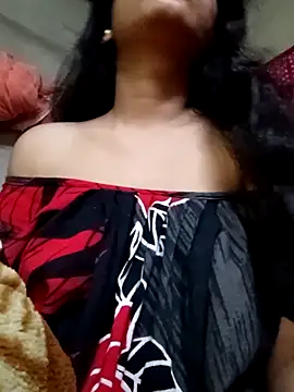 Snapshot of adrija94 chatting on 24, 11, 2025 adrija94 online show from 24, 11, 2025