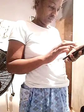 sexylira online show from 22, 9, 2025