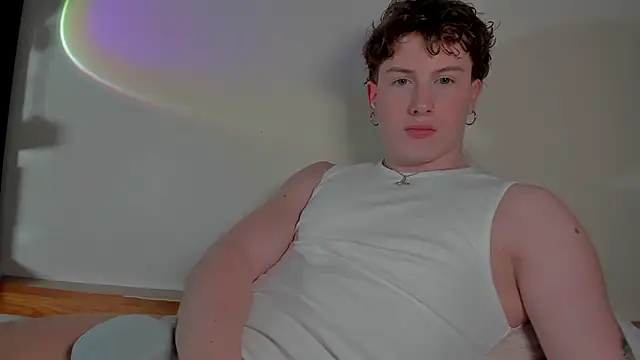 Snapshot of RobFavorite1 chatting on 21, 3, 2025 RobFavorite1 online show from 21, 3, 2025