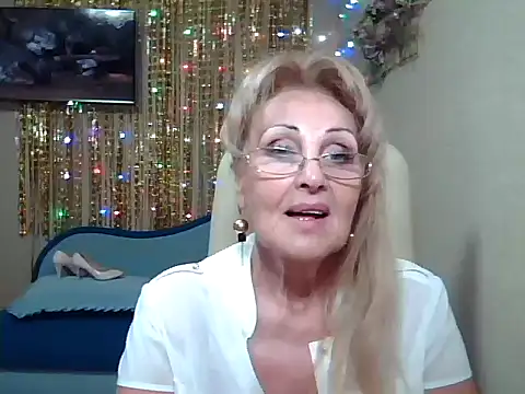 Snapshot of Margo_Sweety chatting on 10, 9, 2025 Margo Sweety online show from 10, 9, 2025