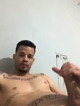 Snapshot of HenriquePhn chatting on 12, 3, 2026 HenriquePhn online show from 12, 3, 2026