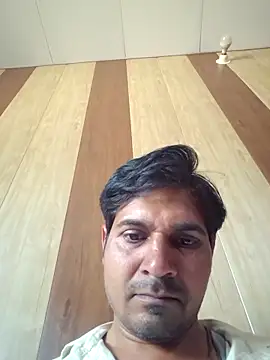Snapshot of johnny8731 chatting on 7, 5, 2026 johnny8731 online show from 7, 5, 2026
