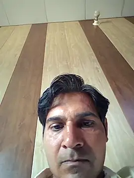 Snapshot of johnny8731 chatting on 15, 5, 2026 johnny8731 online show from 15, 5, 2026