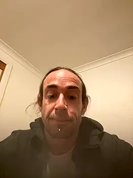 Snapshot of mastertittiefkr chatting on 13, 9, 2025 mastertittiefkr online show from 13, 9, 2025