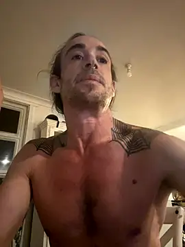 Snapshot of mastertittiefkr chatting on 2, 12, 2025 mastertittiefkr online show from 2, 12, 2025