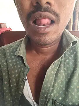 Snapshot of hot_integer chatting on 21, 10, 2025 hot integer online show from 21, 10, 2025