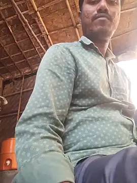 Snapshot of hot_integer chatting on 27, 10, 2025 hot integer online show from 27, 10, 2025