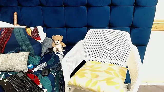 AriesCake online show from 27, 5, 2026