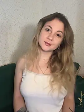 mollygirll online show from 28, 11, 2025