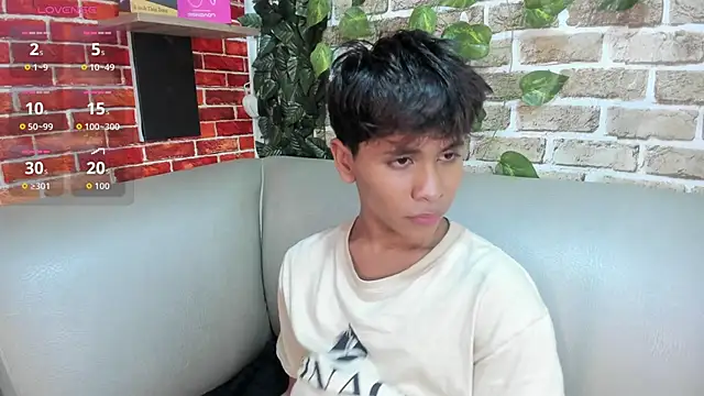 Ethan Westt online show from 26, 3, 2026