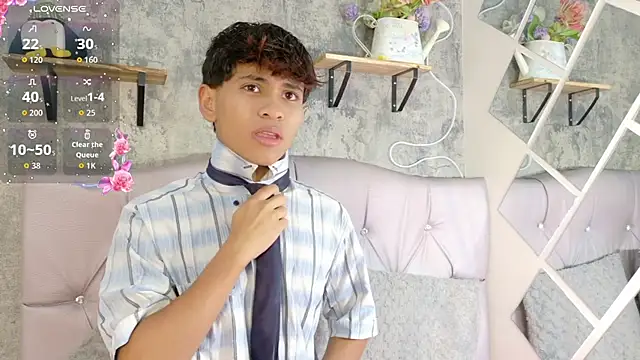 Ethan Westt online show from 17, 4, 2026