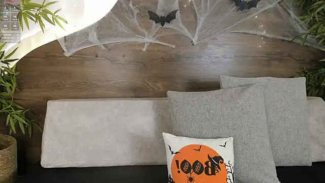 Snapshot of mia_lacy_ chatting on 27, 10, 2025 mia lacy online show from 27, 10, 2025