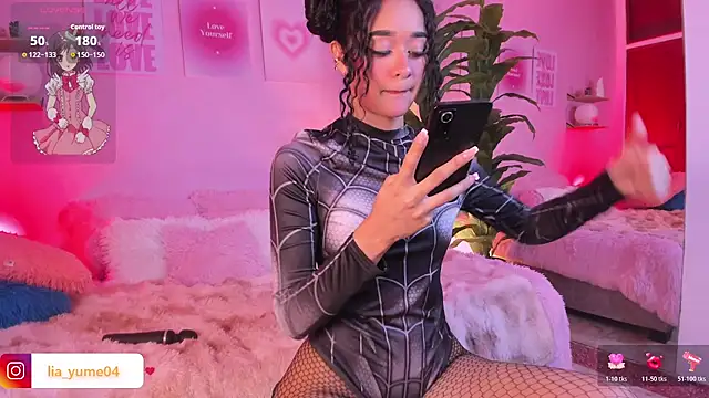 Snapshot of Yumeku_04_ chatting on 4, 8, 2026 Yumeku 04 online show from 4, 8, 2026