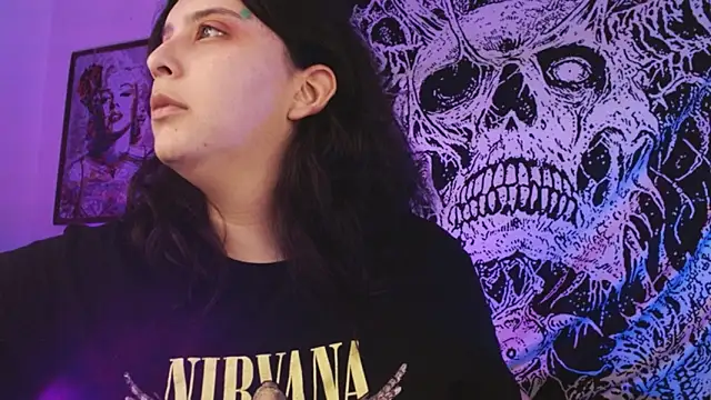 mikaskullcs online show from 13, 1, 2026