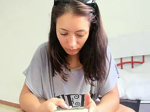 Snapshot of DulceXmile chatting on 14, 11, 2025 DulceXmile online show from 14, 11, 2025