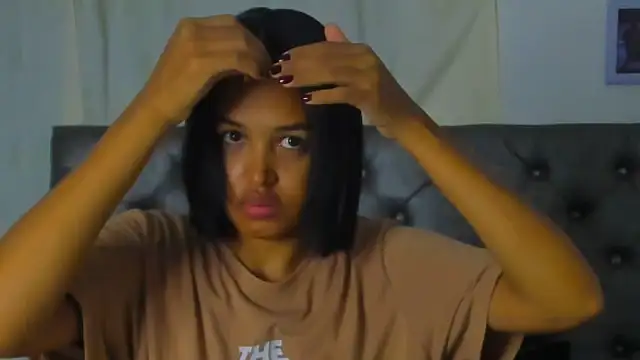 Snapshot of NikkiStarrr chatting on 30, 10, 2025 NikkiStarrr online show from 30, 10, 2025