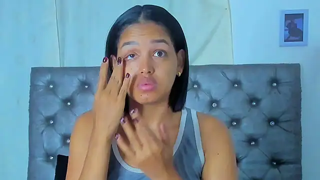 Snapshot of NikkiStarrr chatting on 1, 11, 2025 NikkiStarrr online show from 1, 11, 2025